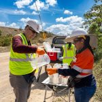 Barrick Pueblo Viejo realiza la jornada 49 de los monitoreos ambientales participativos junto a comunidades e INTEC